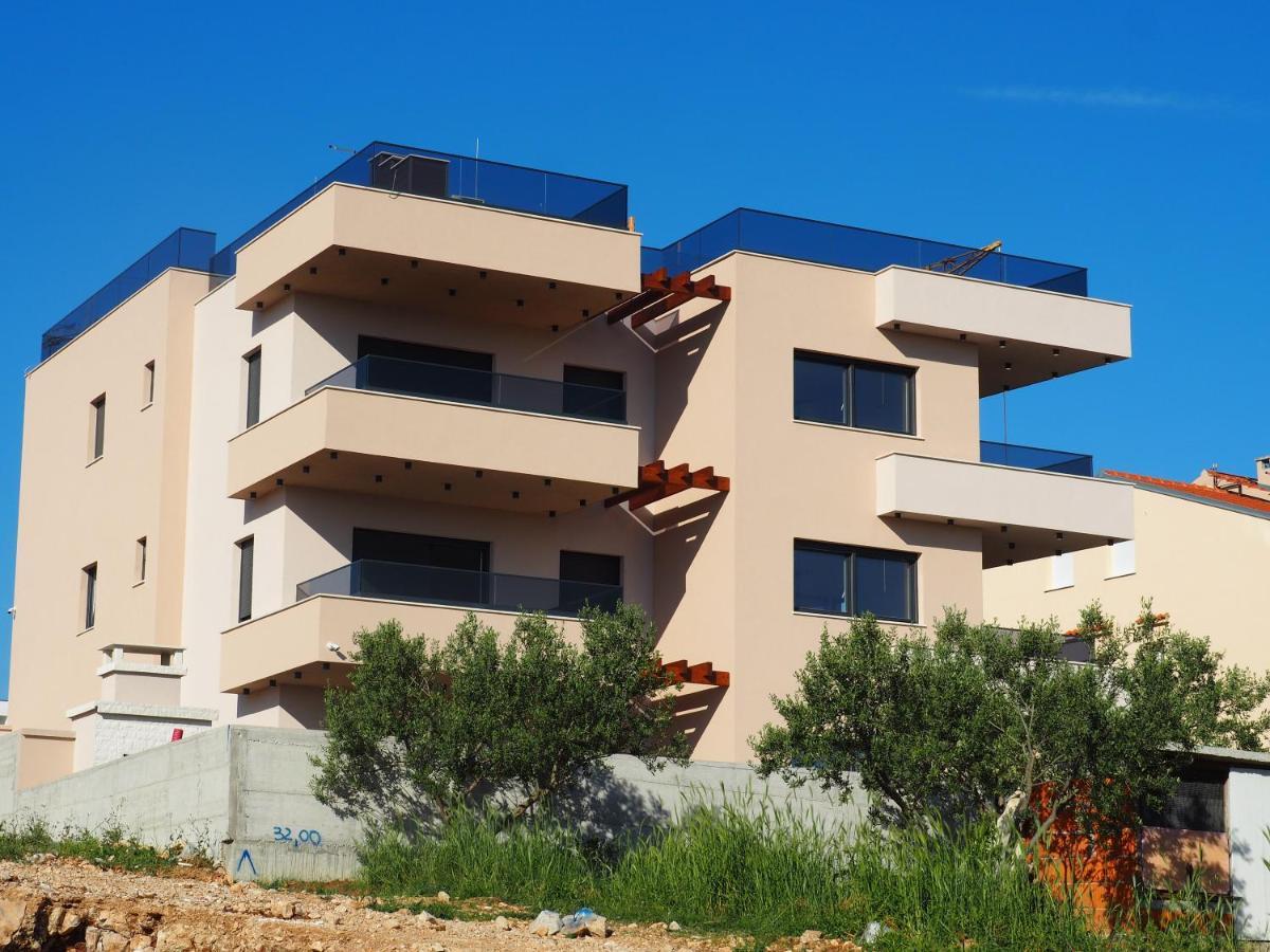 Apartment Rose Garden Sveti Filip i Jakov Exteriér fotografie