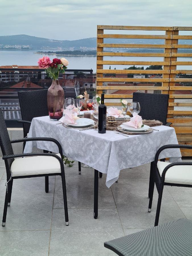 Apartment Rose Garden Sveti Filip i Jakov Exteriér fotografie