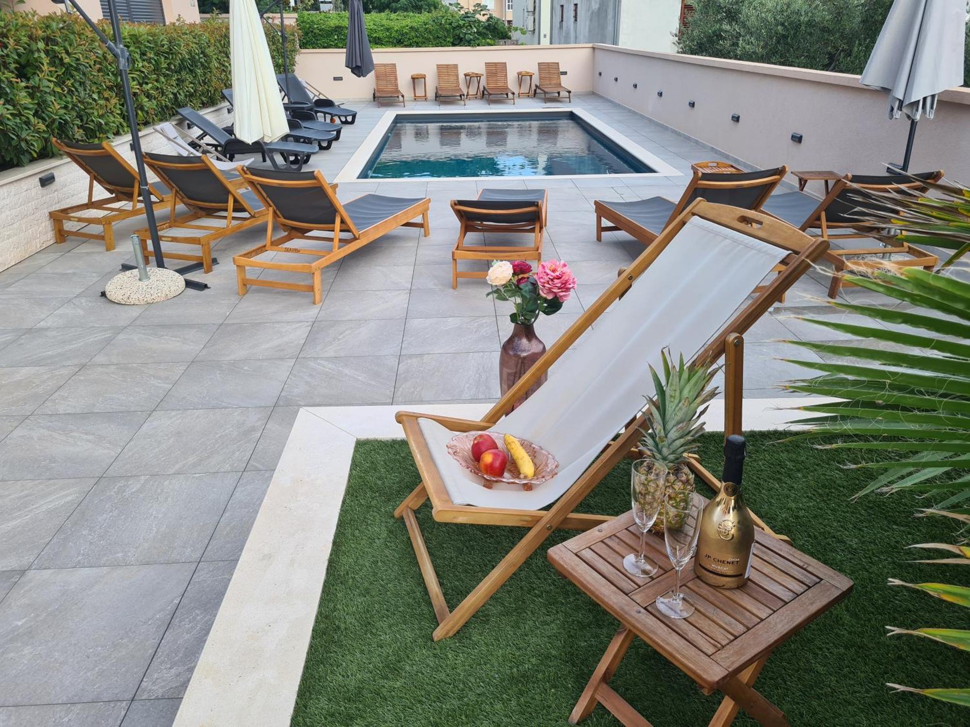 Apartment Rose Garden Sveti Filip i Jakov Exteriér fotografie